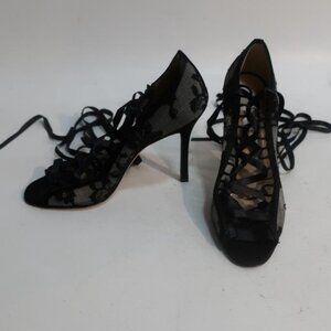 NWOB Womens Manolo Blahnik Black Ribbon Lace-Up Floral Peep Toe Heels 38 US/8